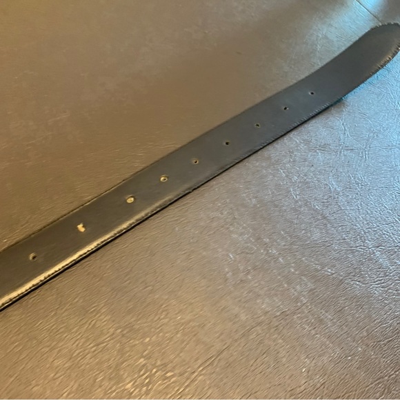 Vintage Dior Reversible Black And Brown Leather Belt. - Picture 7 of 10